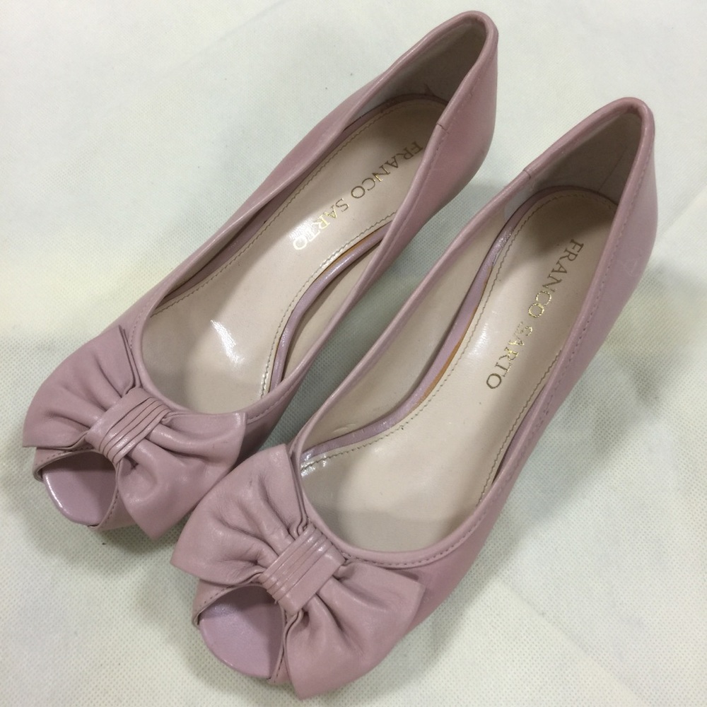 Franco Sarto pink bow peep toe heel